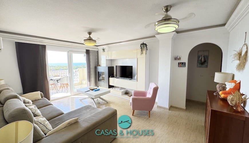 Apartamento de 3 habitaciones en La Manga del Mar Menor en venta con piscina - 245.000 € (Ref: 9185721)