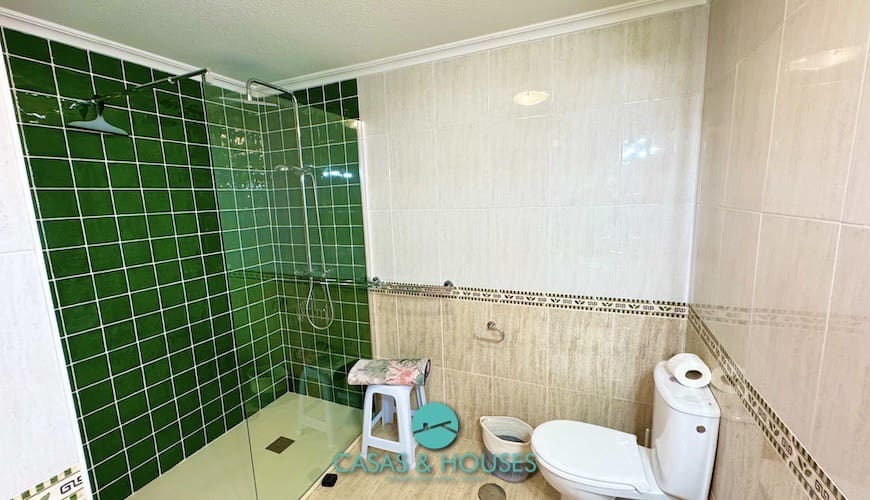 Apartamento de 3 habitaciones en La Manga del Mar Menor en venta con piscina - 245.000 € (Ref: 9185721)