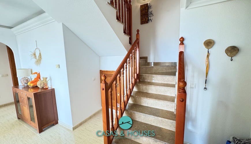 Apartamento de 3 habitaciones en La Manga del Mar Menor en venta con piscina - 245.000 € (Ref: 9185721)