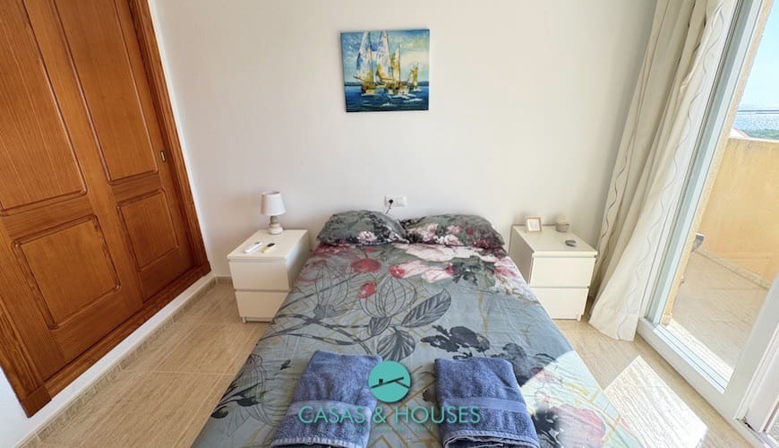 Apartamento de 3 habitaciones en La Manga del Mar Menor en venta con piscina - 245.000 € (Ref: 9185721)