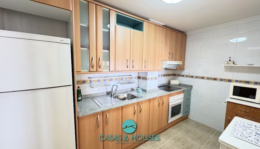 2 bedroom Apartment for sale in La Manga del Mar Menor with pool garage - € 176,000 (Ref: 9201990)