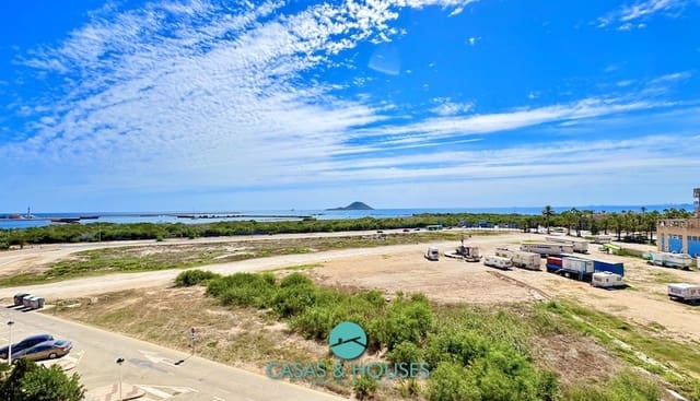 2 bedroom Apartment for sale in La Manga del Mar Menor with pool garage - € 176,000 (Ref: 9201990)