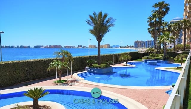 3 makuuhuone Huoneisto myytävänä paikassa La Manga del Mar Menor mukana uima-altaan 
autotalli - 255 000 € (Ref: 9327028)