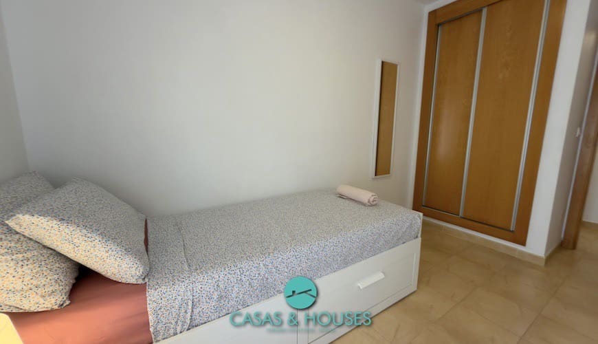 3 makuuhuone Huoneisto myytävänä paikassa La Manga del Mar Menor mukana uima-altaan 
autotalli - 255 000 € (Ref: 9327028)