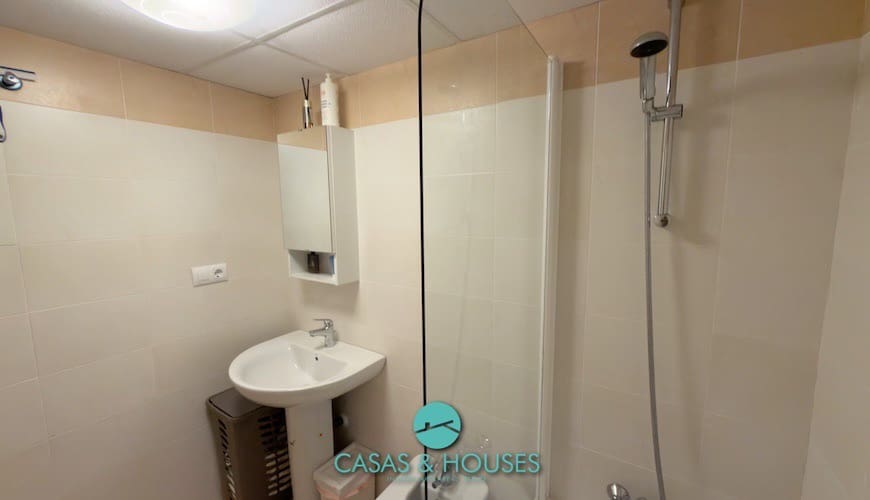 3 makuuhuone Huoneisto myytävänä paikassa La Manga del Mar Menor mukana uima-altaan 
autotalli - 255 000 € (Ref: 9327028)