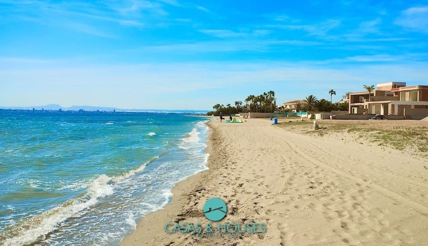 3 makuuhuone Huoneisto myytävänä paikassa La Manga del Mar Menor mukana uima-altaan 
autotalli - 255 000 € (Ref: 9327028)