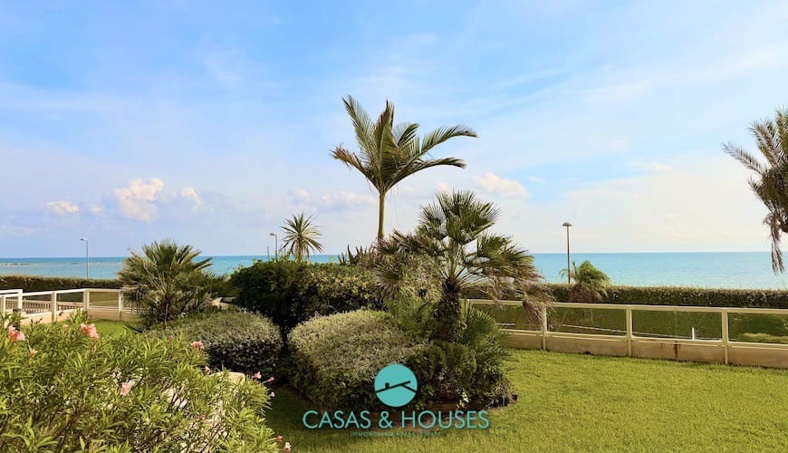 3 makuuhuone Huoneisto myytävänä paikassa La Manga del Mar Menor mukana uima-altaan 
autotalli - 255 000 € (Ref: 9327028)