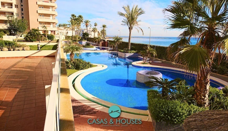 3 makuuhuone Huoneisto myytävänä paikassa La Manga del Mar Menor mukana uima-altaan 
autotalli - 255 000 € (Ref: 9327028)