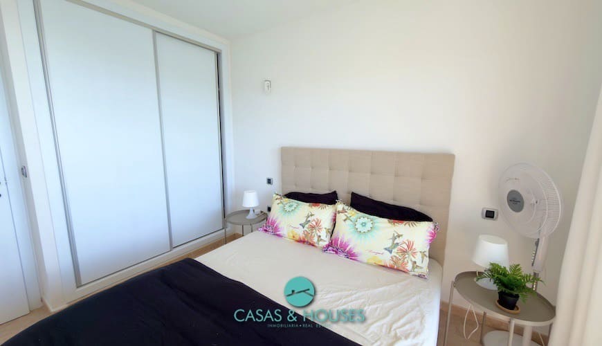 1 sypialnia Apartament na sprzedaż w La Manga del Mar Menor z basenem garażem - 155 000 € (Ref: 9338661)