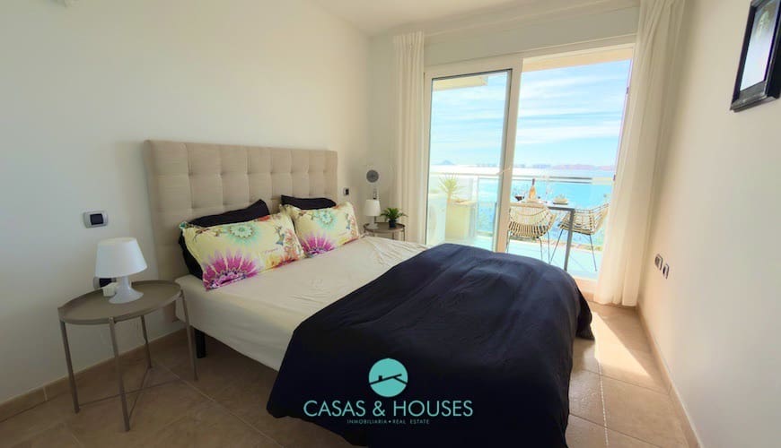 1 sypialnia Apartament na sprzedaż w La Manga del Mar Menor z basenem garażem - 155 000 € (Ref: 9338661)