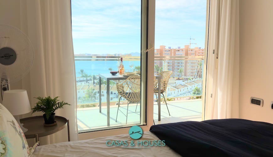 1 sypialnia Apartament na sprzedaż w La Manga del Mar Menor z basenem garażem - 155 000 € (Ref: 9338661)