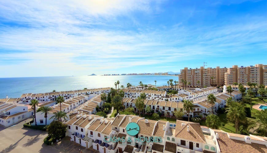 1 sypialnia Apartament na sprzedaż w La Manga del Mar Menor z basenem garażem - 155 000 € (Ref: 9338661)