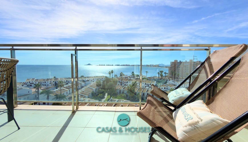 1 sypialnia Apartament na sprzedaż w La Manga del Mar Menor z basenem garażem - 155 000 € (Ref: 9338661)