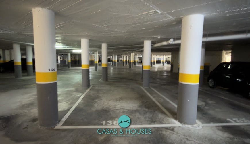 1 sypialnia Apartament na sprzedaż w La Manga del Mar Menor z basenem garażem - 155 000 € (Ref: 9338661)