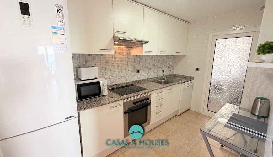 2 bedroom Apartment for sale in La Manga del Mar Menor with pool garage - € 178,000 (Ref: 9357232)