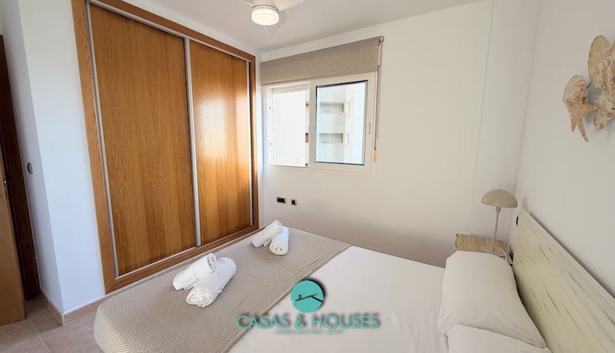 2 bedroom Apartment for sale in La Manga del Mar Menor with pool garage - € 178,000 (Ref: 9357232)