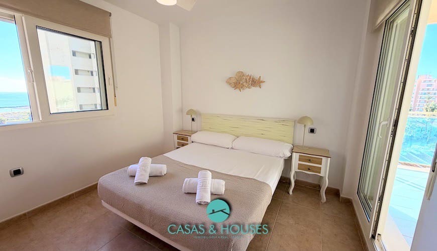 2 bedroom Apartment for sale in La Manga del Mar Menor with pool garage - € 178,000 (Ref: 9357232)