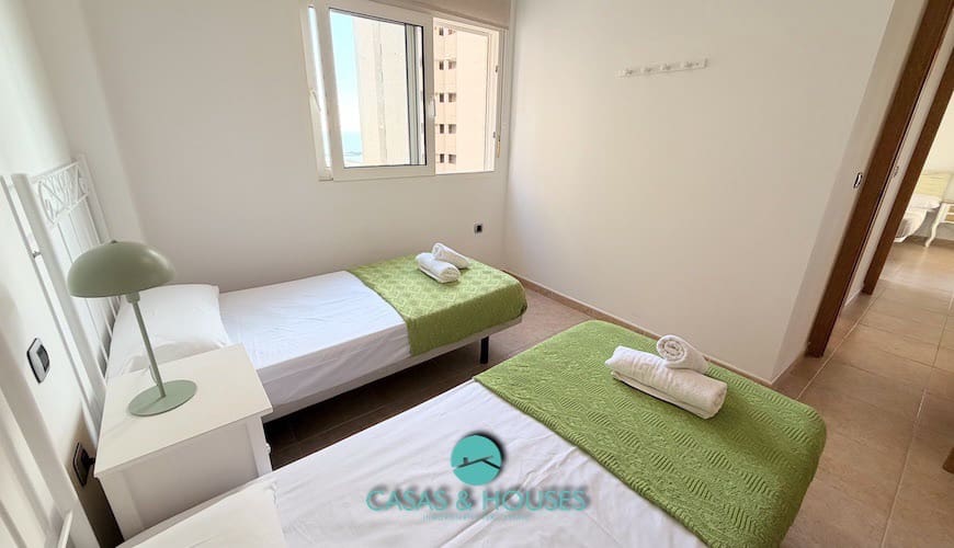 2 bedroom Apartment for sale in La Manga del Mar Menor with pool garage - € 178,000 (Ref: 9357232)