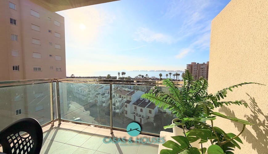 2 bedroom Apartment for sale in La Manga del Mar Menor with pool garage - € 178,000 (Ref: 9357232)
