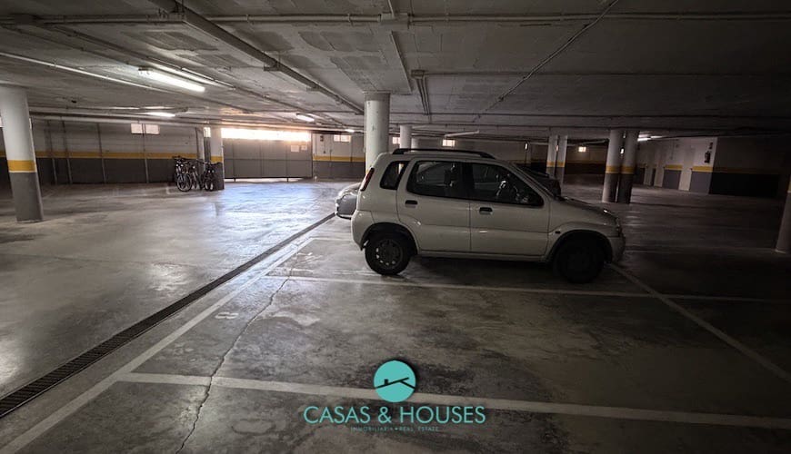 2 bedroom Apartment for sale in La Manga del Mar Menor with pool garage - € 178,000 (Ref: 9357232)