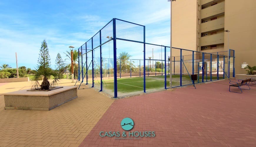 2 bedroom Apartment for sale in La Manga del Mar Menor with pool garage - € 178,000 (Ref: 9357232)