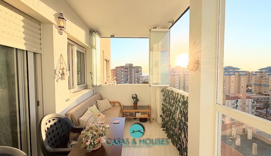 1 bedroom Apartment for sale in La Manga del Mar Menor with pool garage - € 116,000 (Ref: 9360426)