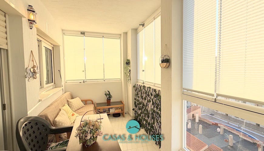 1 bedroom Apartment for sale in La Manga del Mar Menor with pool garage - € 116,000 (Ref: 9360426)