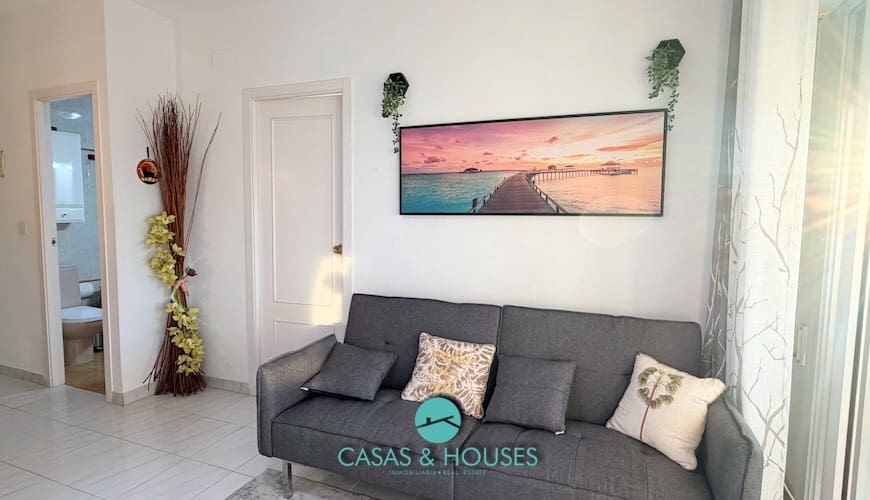 1 bedroom Apartment for sale in La Manga del Mar Menor with pool garage - € 116,000 (Ref: 9360426)