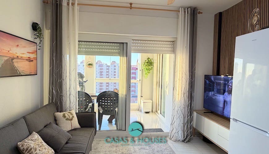 1 bedroom Apartment for sale in La Manga del Mar Menor with pool garage - € 116,000 (Ref: 9360426)