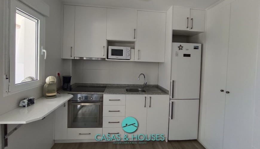 3 makuuhuone Huoneisto myytävänä paikassa La Manga del Mar Menor mukana uima-altaan - 209 000 € (Ref: 9386399)