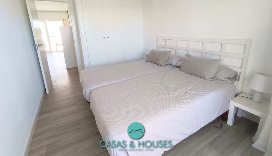 3 makuuhuone Huoneisto myytävänä paikassa La Manga del Mar Menor mukana uima-altaan - 209 000 € (Ref: 9386399)