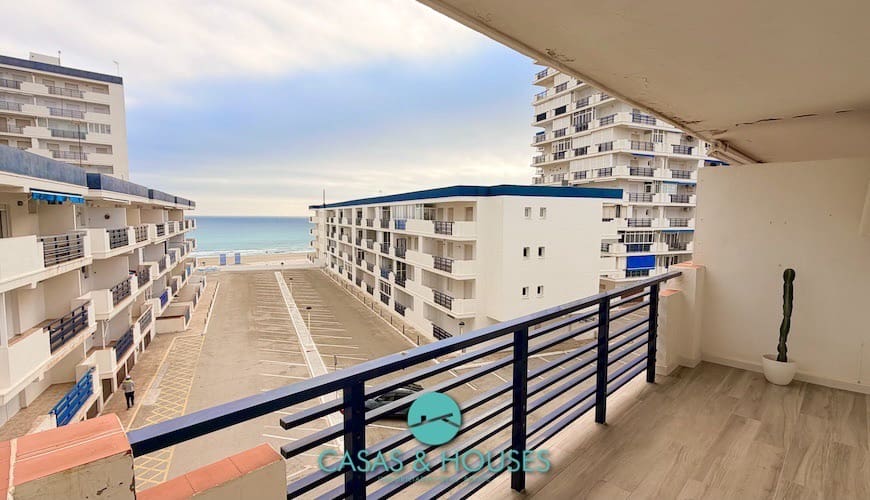 3 makuuhuone Huoneisto myytävänä paikassa La Manga del Mar Menor mukana uima-altaan - 209 000 € (Ref: 9386399)