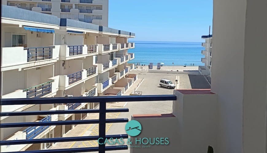 3 makuuhuone Huoneisto myytävänä paikassa La Manga del Mar Menor mukana uima-altaan - 209 000 € (Ref: 9386399)