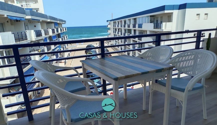 3 makuuhuone Huoneisto myytävänä paikassa La Manga del Mar Menor mukana uima-altaan - 209 000 € (Ref: 9386399)