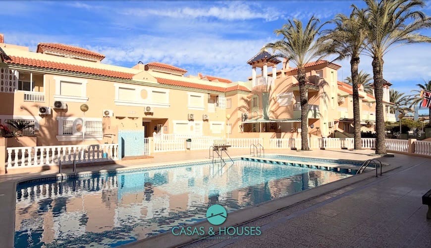 3 sovrum Hus till salu i La Manga del Mar Menor med pool garage - 285 000 € (Ref: 9436541)