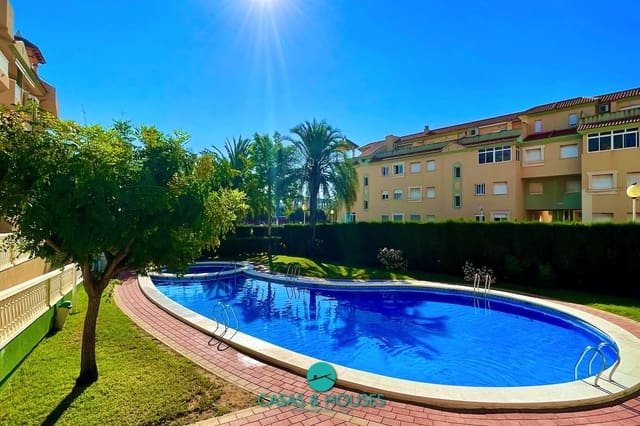 2 bedroom Apartment for sale in La Manga del Mar Menor with pool - € 162,500 (Ref: 9519291)