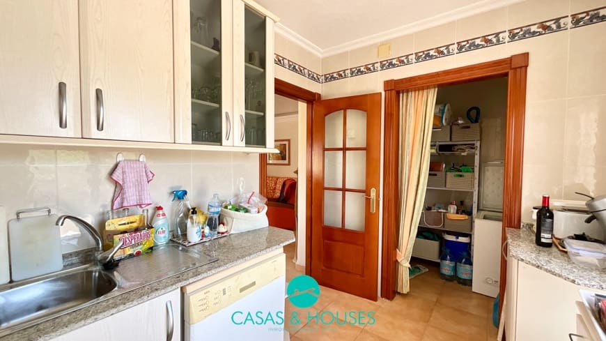 2 makuuhuone Omakotitalo myytävänä paikassa La Manga del Mar Menor mukana 
autotalli - 280 000 € (Ref: 9521700)