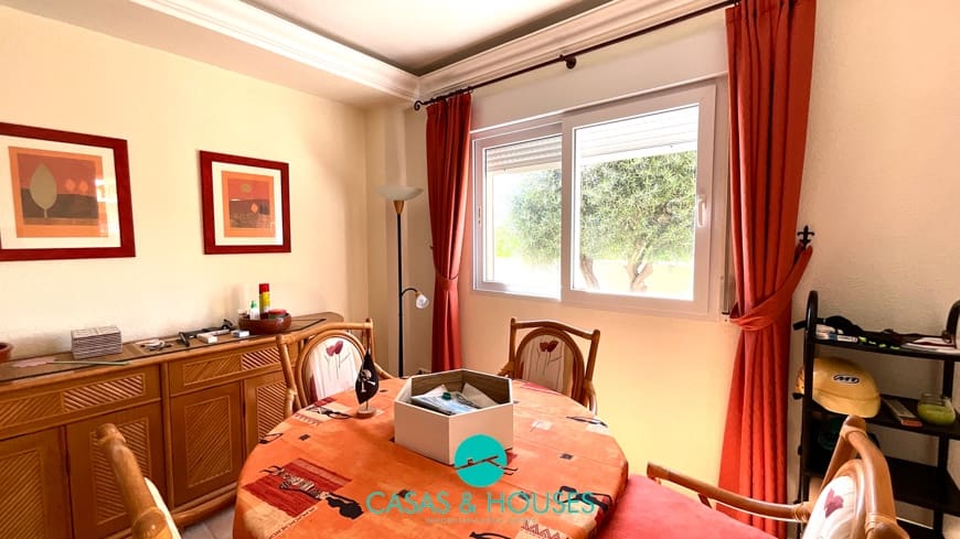 2 makuuhuone Omakotitalo myytävänä paikassa La Manga del Mar Menor mukana 
autotalli - 280 000 € (Ref: 9521700)