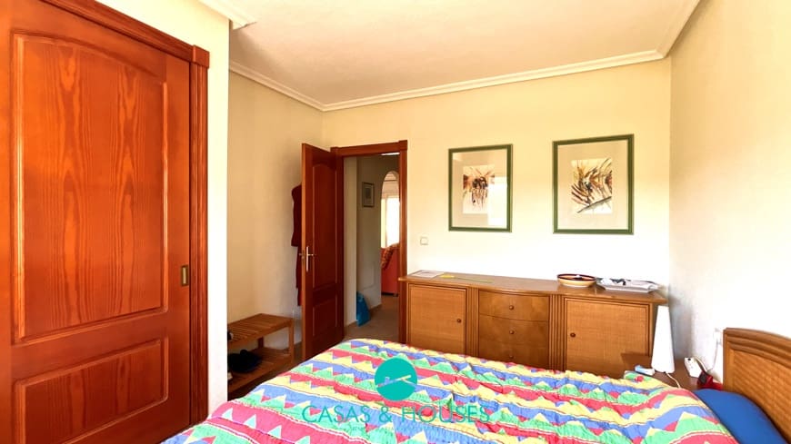 2 makuuhuone Omakotitalo myytävänä paikassa La Manga del Mar Menor mukana 
autotalli - 280 000 € (Ref: 9521700)