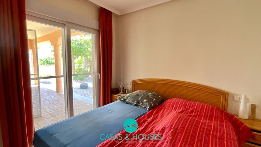 2 makuuhuone Omakotitalo myytävänä paikassa La Manga del Mar Menor mukana 
autotalli - 280 000 € (Ref: 9521700)