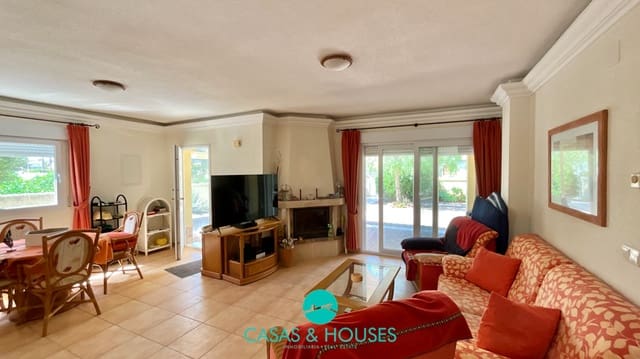 2 makuuhuone Omakotitalo myytävänä paikassa La Manga del Mar Menor mukana 
autotalli - 280 000 € (Ref: 9521700)