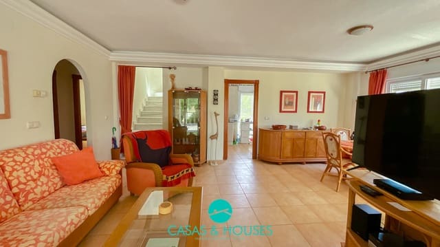 2 makuuhuone Omakotitalo myytävänä paikassa La Manga del Mar Menor mukana 
autotalli - 280 000 € (Ref: 9521700)