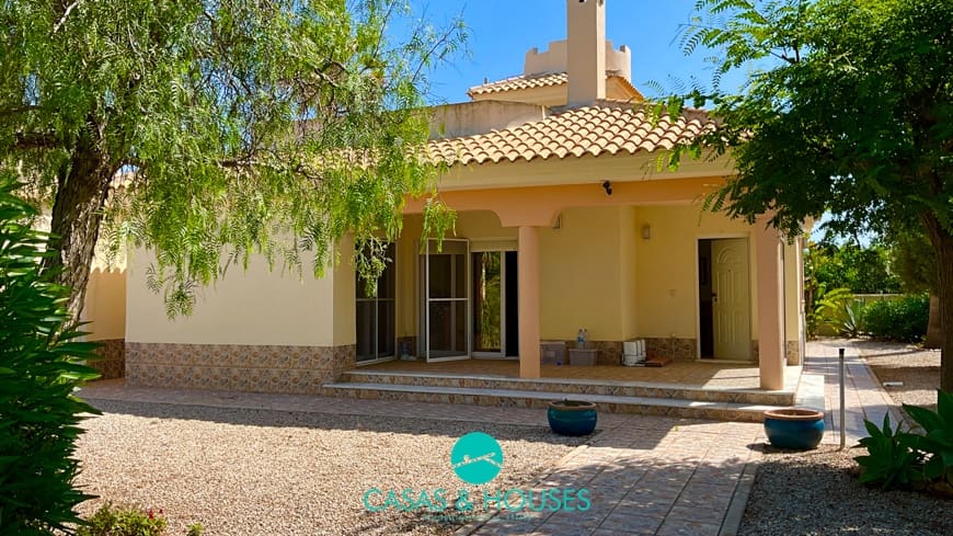 2 makuuhuone Omakotitalo myytävänä paikassa La Manga del Mar Menor mukana 
autotalli - 280 000 € (Ref: 9521700)