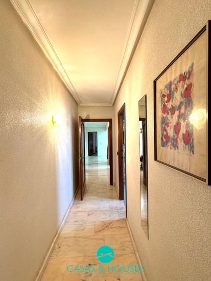 5 makuuhuone Omakotitalo myytävänä paikassa La Manga del Mar Menor mukana uima-altaan 
autotalli - 1 450 000 € (Ref: 9521712)