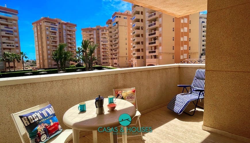 1 chambre Appartement à vendre à La Manga del Mar Menor avec piscine - 130 000 € (Ref: 9588061)