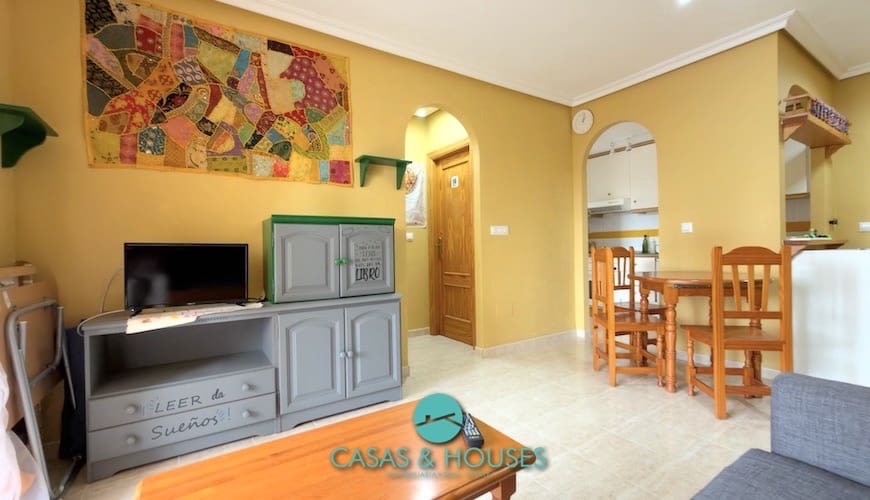 1 chambre Appartement à vendre à La Manga del Mar Menor avec piscine - 130 000 € (Ref: 9588061)