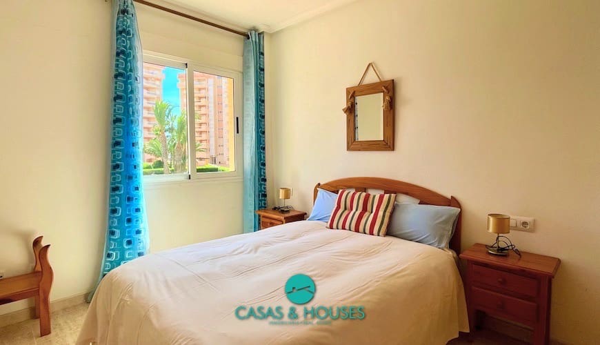 1 chambre Appartement à vendre à La Manga del Mar Menor avec piscine - 130 000 € (Ref: 9588061)