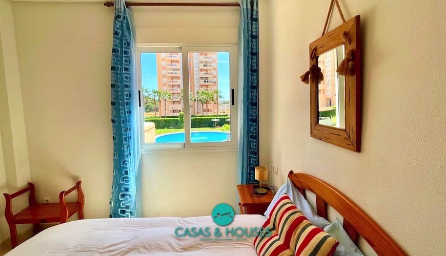 1 chambre Appartement à vendre à La Manga del Mar Menor avec piscine - 130 000 € (Ref: 9588061)