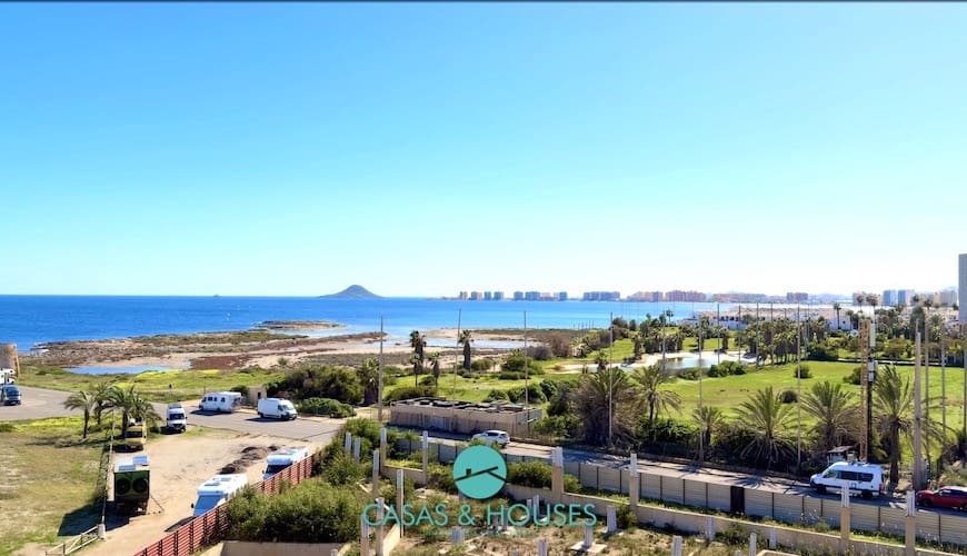 1 Zimmer Apartment zu verkaufen in La Manga del Mar Menor mit Pool Garage - 155.000 € (Ref: 9598309)