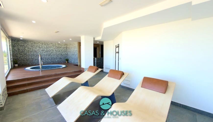 1 Zimmer Apartment zu verkaufen in La Manga del Mar Menor mit Pool Garage - 155.000 € (Ref: 9598309)